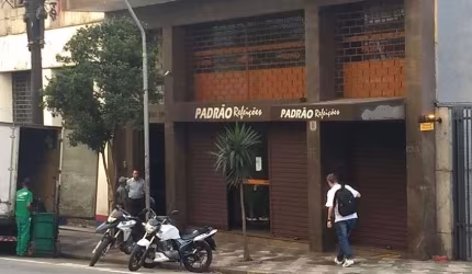 Ponto comercial para alugar na Rua Líbero Badaró, 613, Centro, São Paulo por R$ 34.000