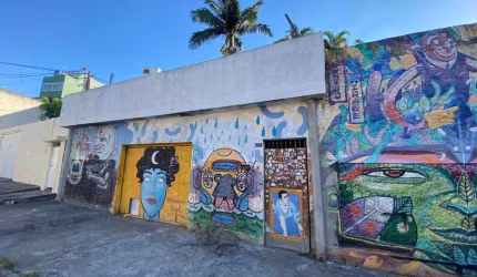 Casa com 4 quartos à venda na Rua Maria Blanchard, 177, Capão Redondo, São Paulo por R$ 460.000