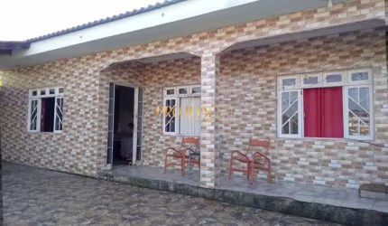 Casa com 3 quartos à venda na Rua Joaquim Coelho de Arruda, 436, Serraria, São José por R$ 480.000
