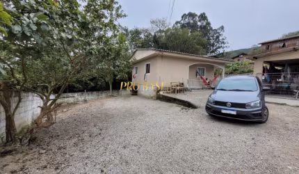 Casa com 2 quartos à venda na Braulina Maria da Silva, 290, Saudade, Biguaçu por R$ 280.000