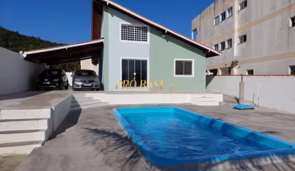 Casa com 2 quartos à venda na Avenida Ceniro Luiz Ribeiro Martins, 1, Forquilhas, São José por R$ 740.000