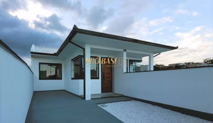 Casa com 2 quartos à venda na Rua Waldir Marcon, 40, Bela Vista, Palhoça por R$ 325.000
