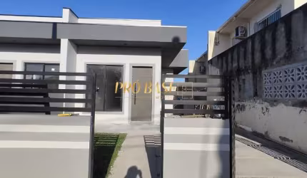 Casa com 2 quartos à venda na Rua Joaquim Jose Meure, 64, Forquilhinhas, São José por R$ 425.000