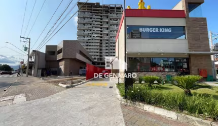 Centro Comercial Mallet, Canto do Forte, Praia Grande. Locações de salas e lojas