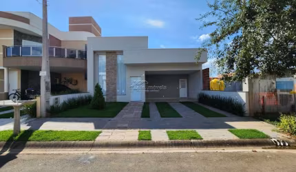 Casa em condomínio fechado com 3 quartos à venda na Avenida Olívio Franceschini, 2505, Parque São Miguel, Hortolândia por R$ 930.000