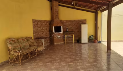 Casa com 3 quartos à venda na Rua Maria Aurora da Silva, 390, Jardim Terras de Santo Antônio, Hortolândia por R$ 600.000