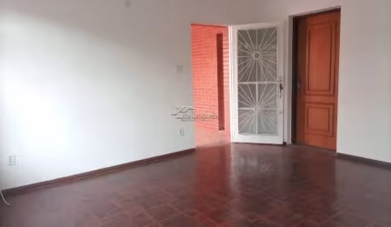 Casa à venda na Rua Coriolano Roberto Alves, 146, Jardim Eulina, Campinas por R$ 668.000