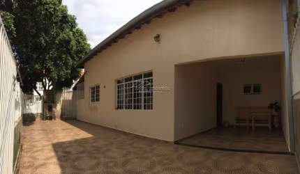 Casa com 2 quartos à venda na Rua João Carlos Franca Franceschini, 82, Loteamento Remanso Campineiro, Hortolândia por R$ 480.000
