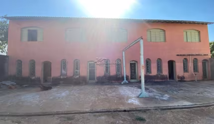 Casa com 2 quartos para alugar na Vergínia Lázaro Barbarini, 240, Parque Ortolândia, Hortolândia por R$ 1.600