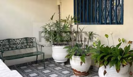 Casa com 4 dormitórios à venda, 160 m² por R$ 800.000,00 - Centro - Mogi das Cruzes/SP
