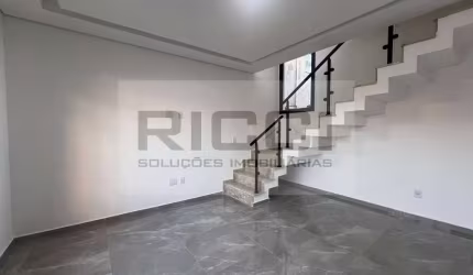 SOBRADO À VENDA NO BAIRRO MOGI MODERNO EM MOGI DAS CRUZES /SP.
