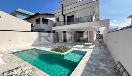Condominio Aruã - Sobrado à venda no Condomínio Aruã – Mogi das Cruzes/SP