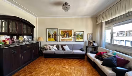 Apartamento 4 dormitórios no bairro Independência