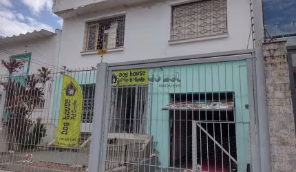 Casa Comercial