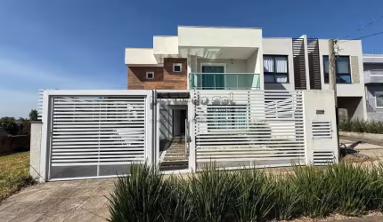 Casa c/ 4 Dorm e 3 banheiros à Venda verdes campos