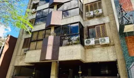 1 Dorm com lareira e churrasqueira no bom fim