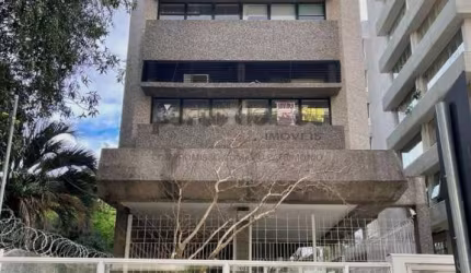 CONJUNTO COMERCIAL EM EXCELENTE LOCALIZAÇÃO