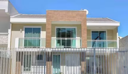 Sobrado com 4 dormitórios à venda, 173 m² por R$ 1.200.000 - Bacacheri - Curitiba/PR