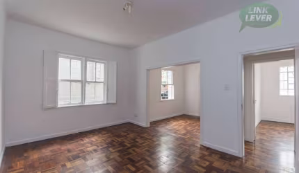 Apartamento com 3 dormitórios para alugar, 135 m² por R$ 2.710,00/mês - Mercês - Curitiba/PR