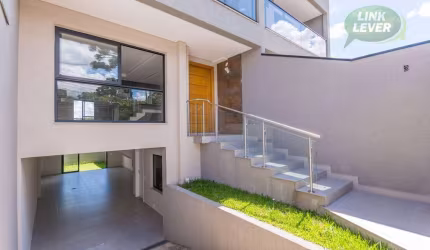 Sobrado com 3 dormitórios para alugar, 255 m² por R$ 6.765/mês - Bom Retiro - Curitiba/PR
