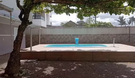 Casa com 3 dormitórios para locação diária, 380 m² por R$ 1200,00/dia - Paese - Itapoá/SC