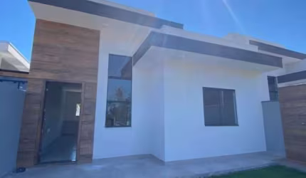 Casa face leste com pé direito alto à venda por R$ 325.000 - Volta Ao Mundo I - Itapoá/SC