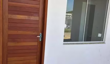 Casa com 2 dormitórios à venda no litoral, 52 m² por R$ 289.000 - Brasília - Itapoá/SC