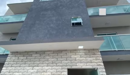 Vende-se Apartamento alto padrão com closet em Itapoá SC. 400 metros da praia