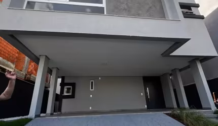 Casa com 172m no São Francisco, acabamentos de primeira