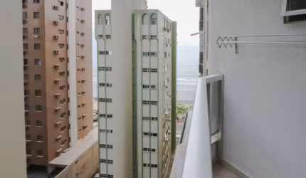 Apartamento na quadra mar, Barra Sul, no Lago Maggiore Bloco B com 2 suítes