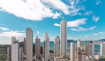 Apartamento no Império das Ondas, com 4 suítes e 3 vagas, financiado sem juros, apenas pela Selic.