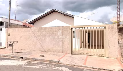 Casa à venda no bairro Aparecida, Jaboticabal / SP