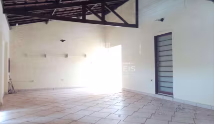 Casa para Venda em Jaboticabal, COAHB 2, 3 dormitórios, 1 banheiro, 3 vagas