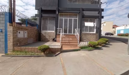 Ponto Comercial para Locação em Jaboticabal, jardim morumbi, 4 banheiros