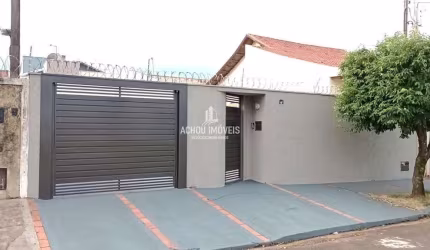 Casa para Locação no bairro Nova Aparecida, Jaboticabal / SP.