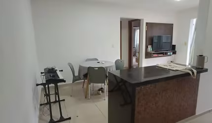 Apartamento de 02 dormitórios, Vila do Cedro, em Camboriú