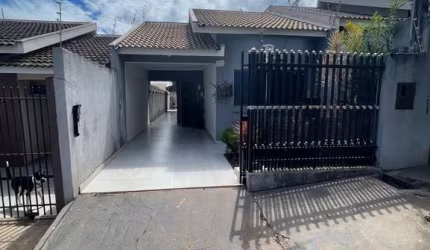 Casa em Parque Alvamar  -  Sarandi