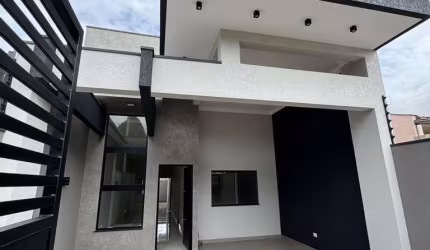 Casa em Jardim Pinheiros  -  Maringá