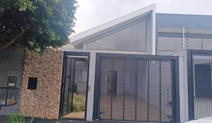 Casa em Jardim Tóquio  -  Maringá