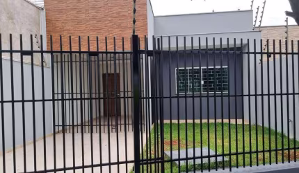 Casa em Jardim Colina Verde  -  Maringá