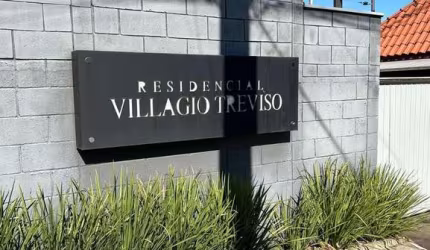 Apartamento em Jardim São Silvestre  -  Maringá