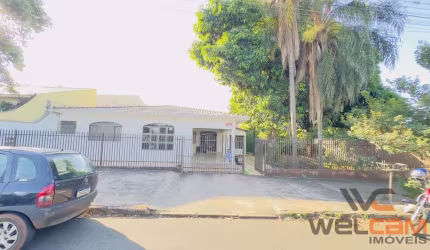 Casa em Parque Palmeiras  -  Maringá