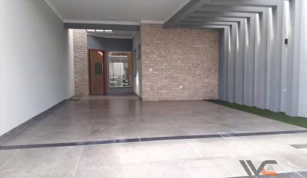 Casa 02 Dorm. em Jardim Itália Mandaguari  Pr  -  Mandaguari