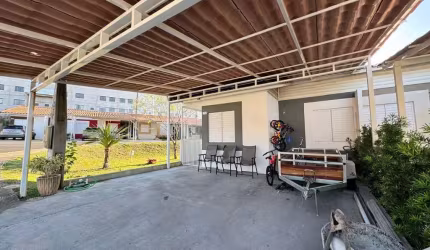 Condomínio Terra Nova - Casa semi-mobiliada c/ 3 quartos