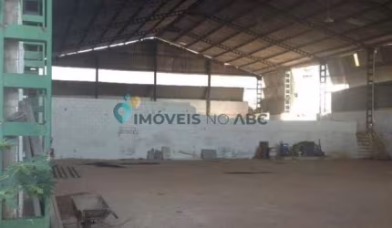 Galpão a Venda ou Locação, 2.800 m² Área Construida e 7.044 m² terreno, bairro Batistini, São Bernardo