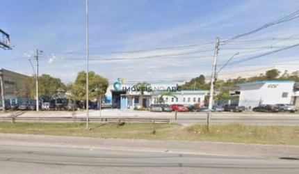 Área Industrial / Galpão a venda em Mauá, 3.700 m² área construida