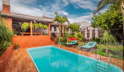 Casa para Venda em Cascavel, Canadá, 4 dormitórios, 1 suíte, 3 banheiros, 3 vagas