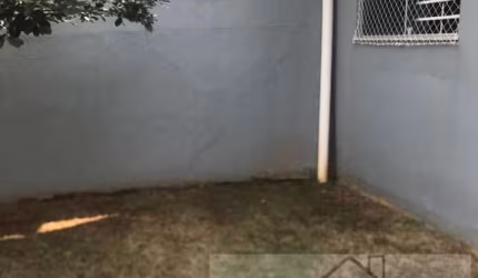 Casa para Venda em Cascavel, Parque São Paulo, 3 dormitórios, 1 suíte, 2 banheiros, 2 vagas