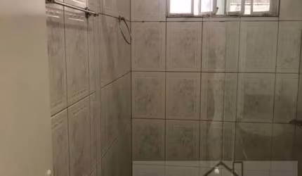 Casa para Venda em Cascavel, Universitário, 3 dormitórios, 1 banheiro, 2 vagas