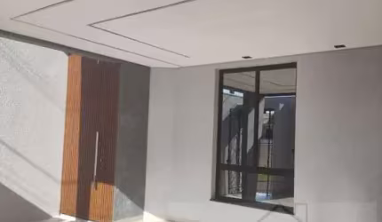 Casa para Venda em Cascavel, Tropical II, 3 dormitórios, 1 suíte, 3 banheiros, 2 vagas